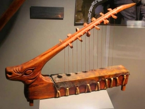 Почему в православных храмах не звучат музыкальные инструменты?